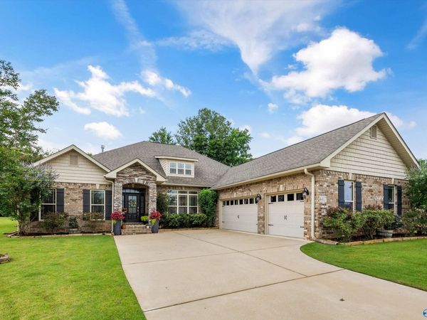 4417 Duskin Court SE, Owens Cross Roads, AL 35763