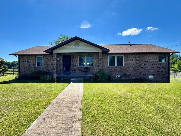 6986 S. York Highway, Clarkrange, TN 38553