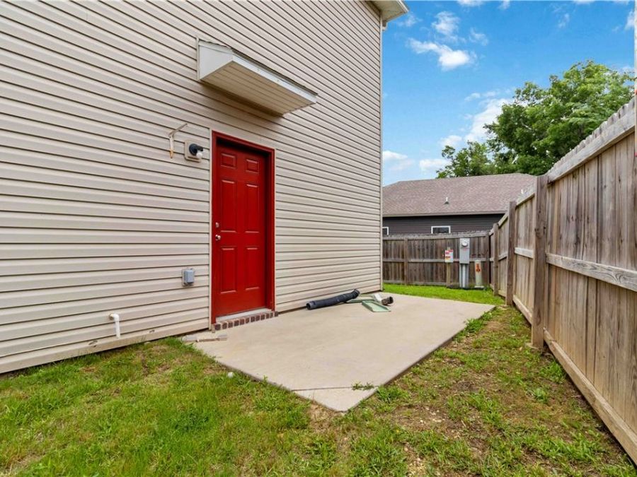 Property Image 28