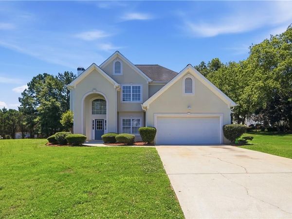640 Autumn Leaf Circle , Mcdonough, GA 30253