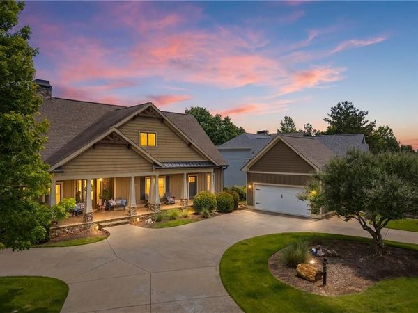 65 Cottage Lane , Toccoa, GA 30577