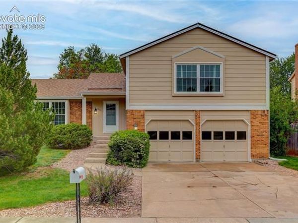 2075 Danny Drive, Colorado Springs, CO 80918