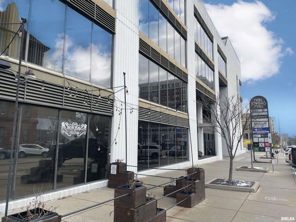 456 FULTON Street, Unit 350, Peoria, IL 61602