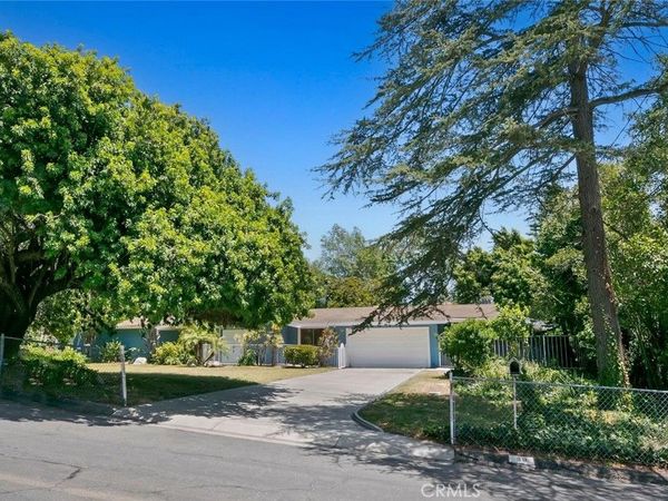 30 La Patera Court, Camarillo, CA 93010