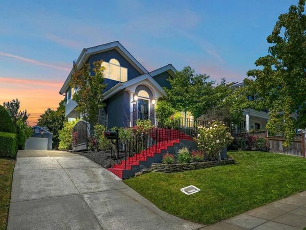 1361 Vancouver Avenue , Burlingame, CA 94010