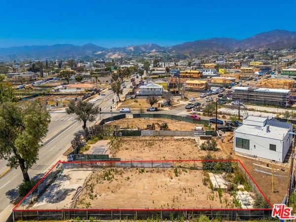 14839 W Sunset Boulevard , Pacific Palisades, CA 90272