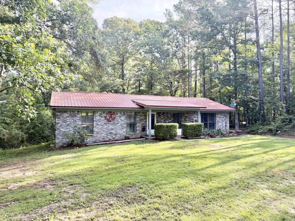 185 6th NW, Vernon, AL 35592