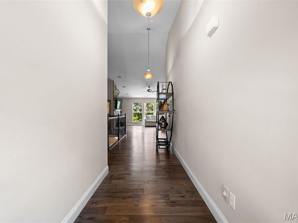 104 Hartford Court, Fenton, MO 63026