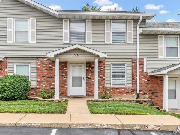 812 Highland Hill Court, Unit B, St Peters, MO 63376