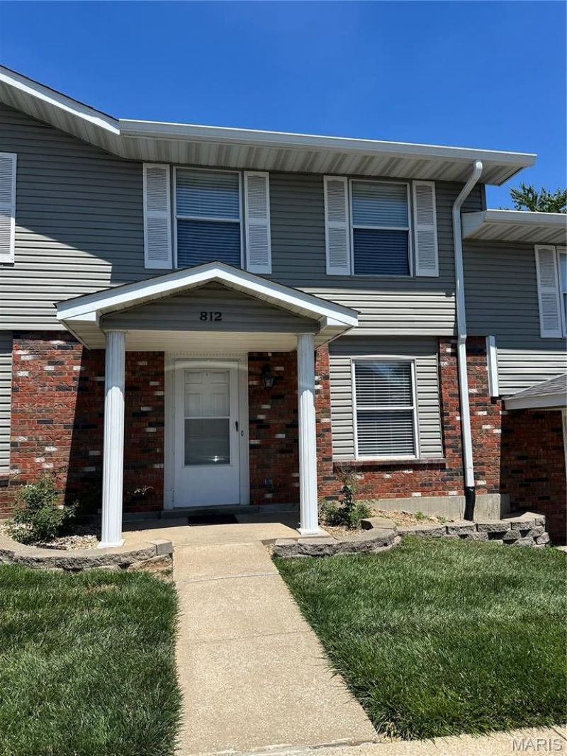 812 Highland Hill Court , Unit B, Saint Peters, MO 63376 Main Photo