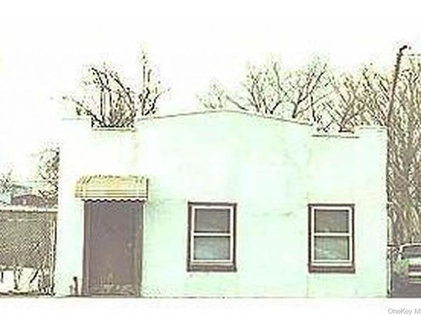 1000 Crescent Street , Brooklyn, NY 11208