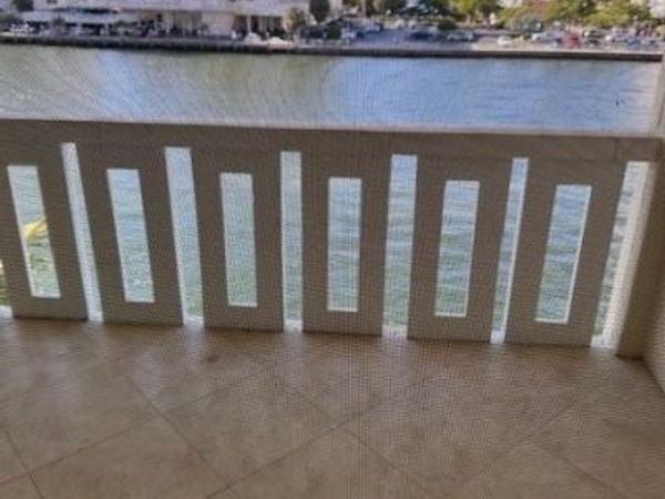 1889 S Ocean Drive, Unit 412, Hallandale Beach, FL 33009