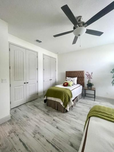 424 SW Ridgecrest Drive, Port Saint Lucie, FL 34953 Photo