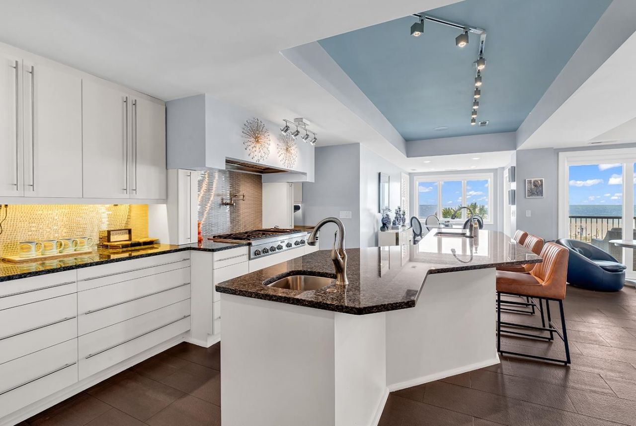 3804 N Ocean Blvd.  Photo 24