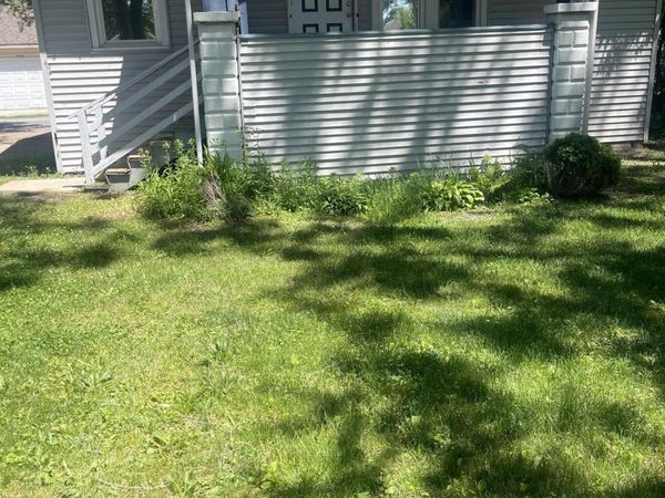 1443 175th Street , Hammond, IN 46324