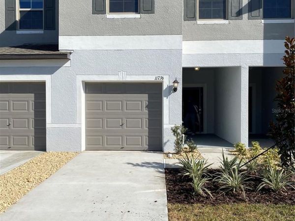 11736 DUMAINE VALLEY ROAD , RIVERVIEW, FL 33579