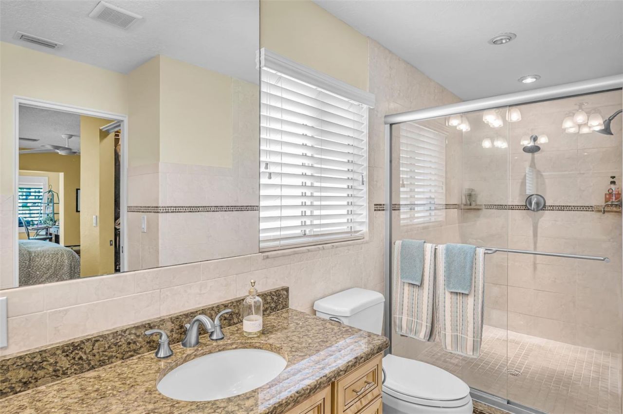 1201 81st Street S, Saint Petersburg, FL 33707 Photo