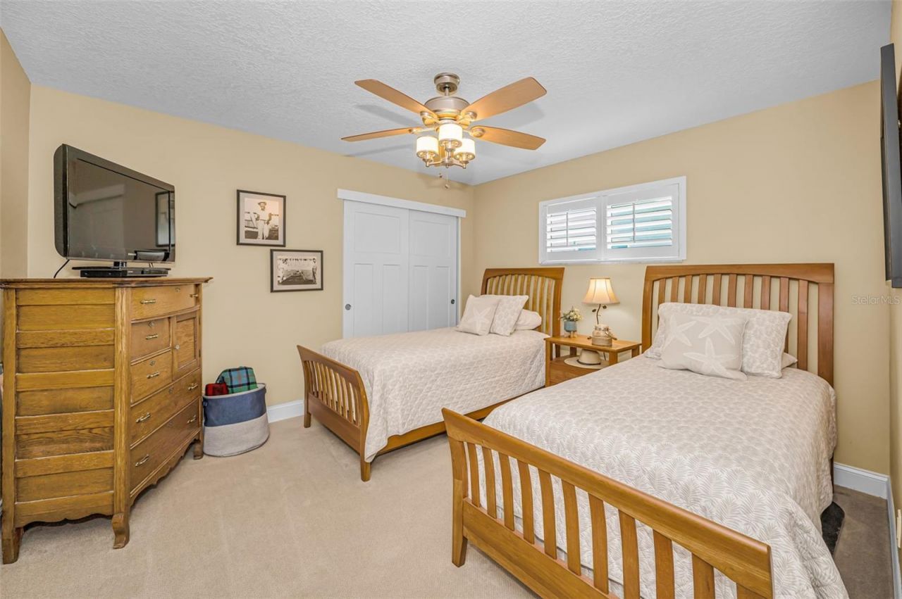 1201 81st Street S, Saint Petersburg, FL 33707 Photo