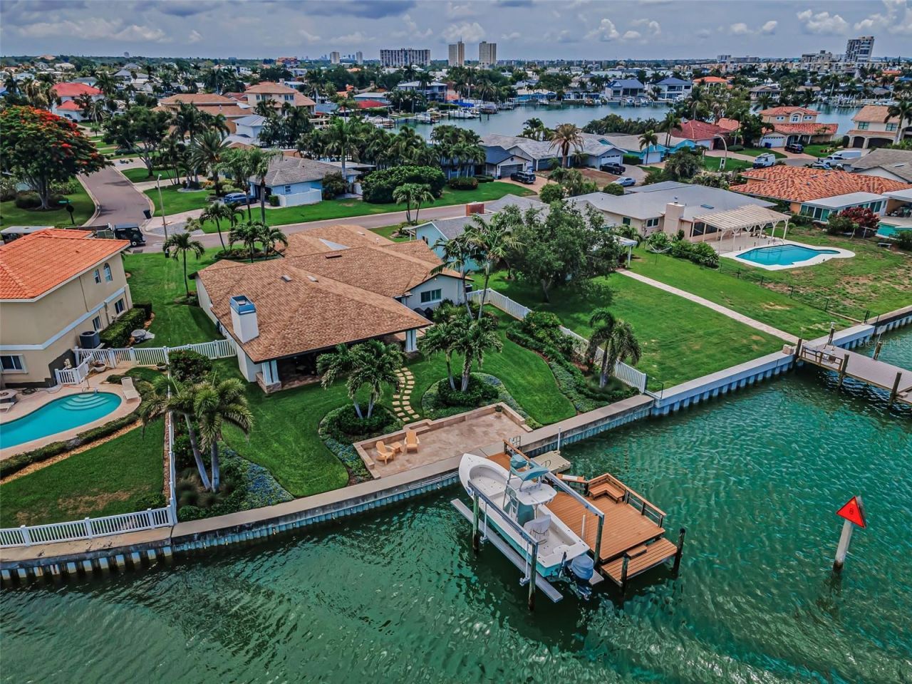 1201 81st Street S, Saint Petersburg, FL 33707 Photo