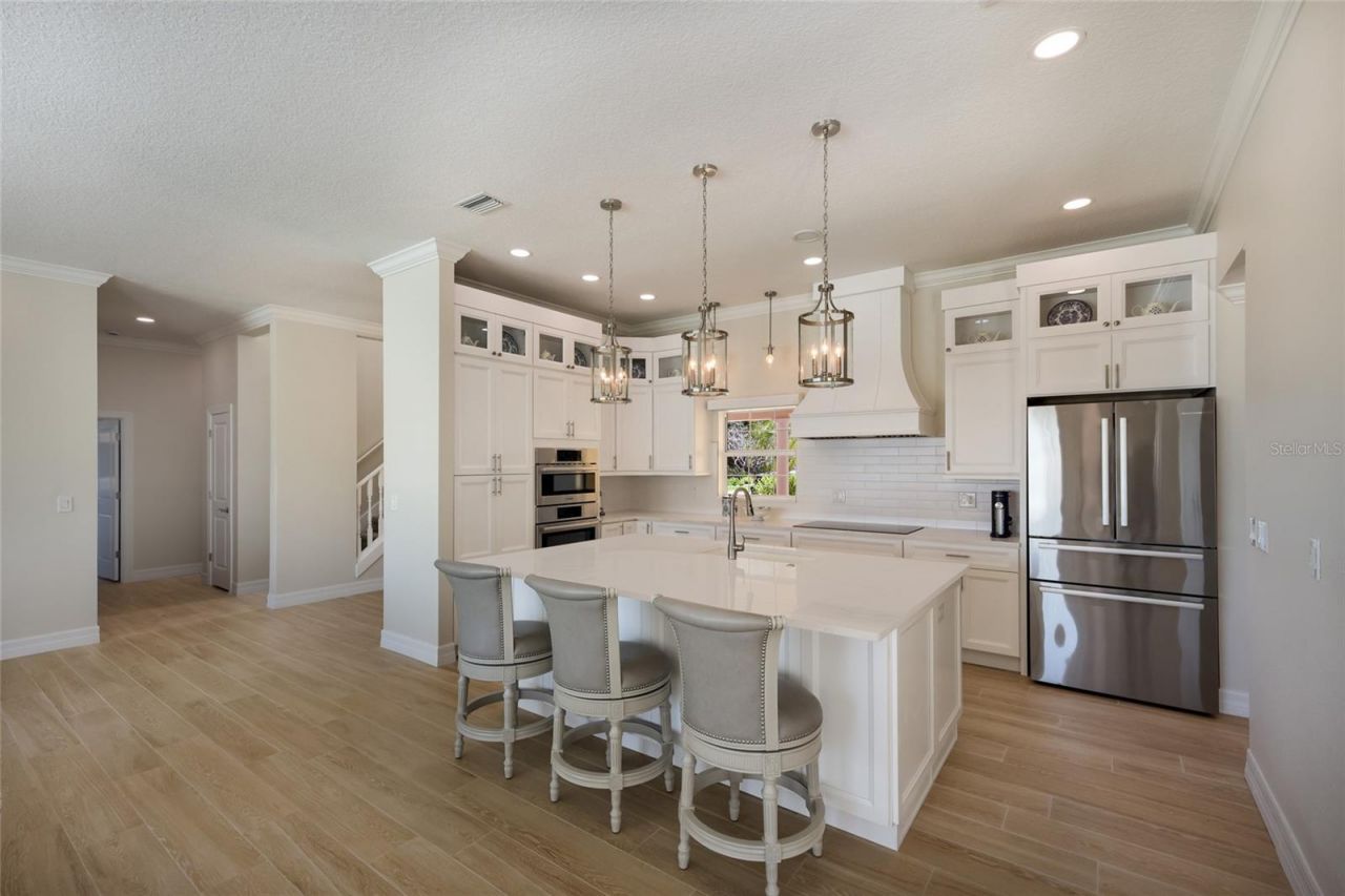 532 70th Street, Holmes Beach, FL 34217 Photo
