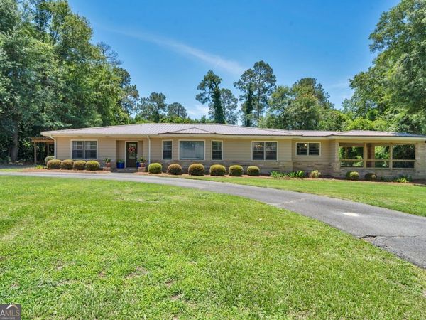 1010 E 22nd Avenue, Cordele, GA 31015