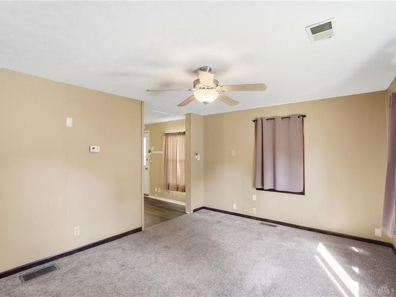 710 E Canal Street, Troy, OH 45373 Photo 8