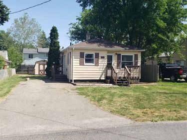 2157 Webber Avenue, Burton, MI 48529