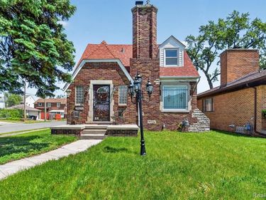 18314 Indiana Street, Detroit, MI 48221