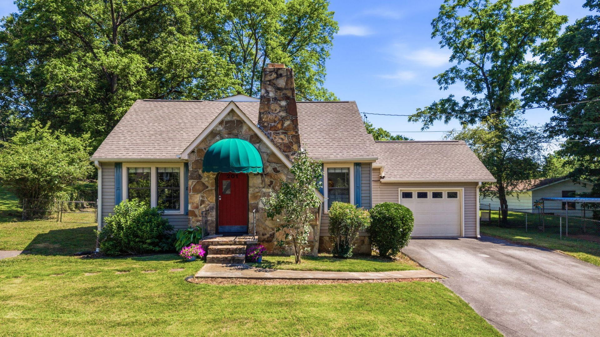 201 Cline Street, Chattanooga, TN 37415 Main Photo