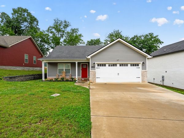 1232 Cardinal Creek Dr , Clarksville, TN 37040