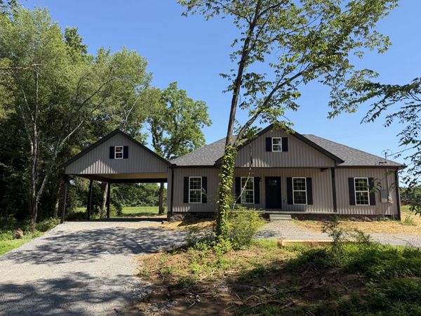 784 Halls Mill Rd , Shelbyville, TN 37160