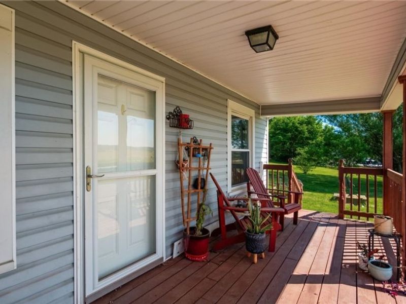 9945 Raiders Road, Frazeysburg, OH 43822 Photo 2