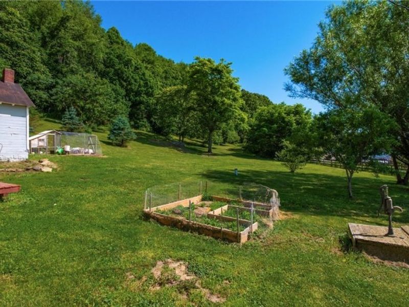 9945 Raiders Road, Frazeysburg, OH 43822 Photo 23