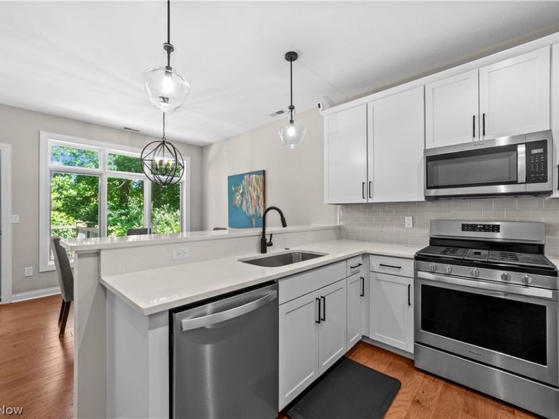 1357 Slate Court , Cleveland Heights, OH 44118 Photo 12