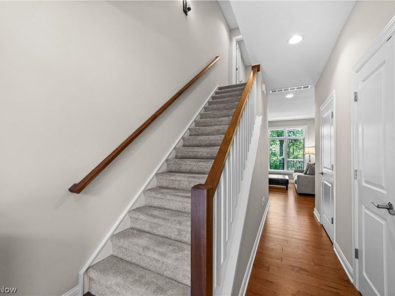 1357 Slate Court , Cleveland Heights, OH 44118 Photo 2