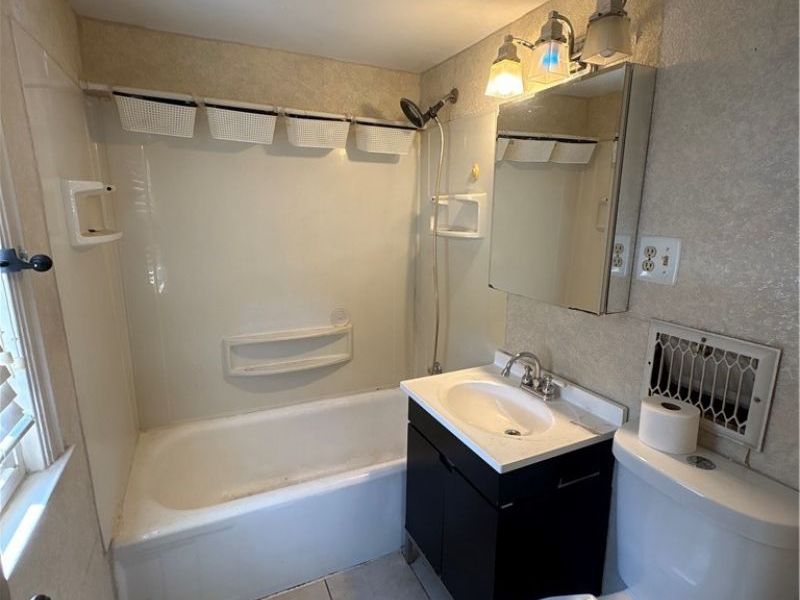 629 SE Willard Avenue SE, Warren, OH 44483 Photo 9
