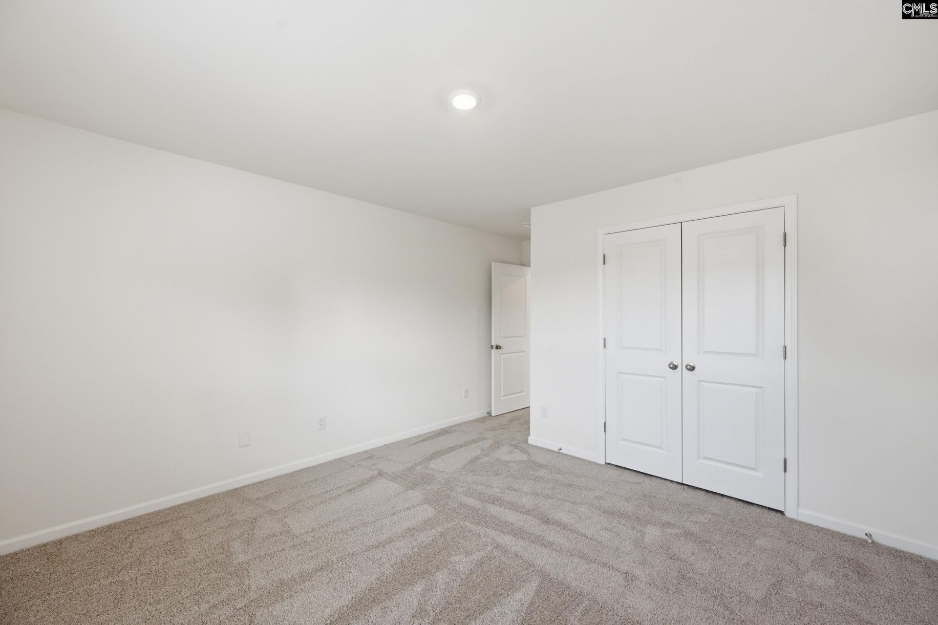 550 Griffon Drive  Photo 16