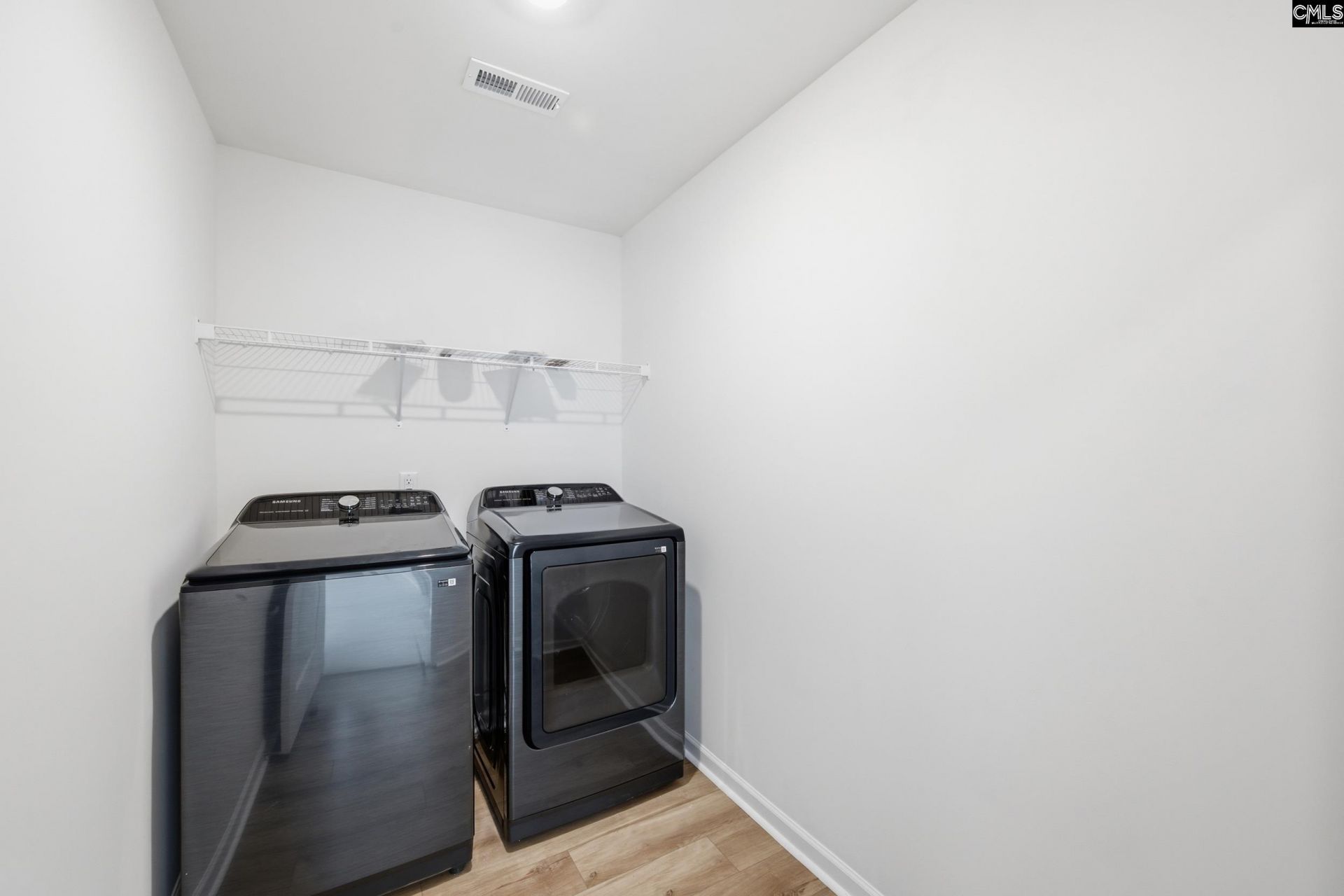 550 Griffon Drive  Photo 19