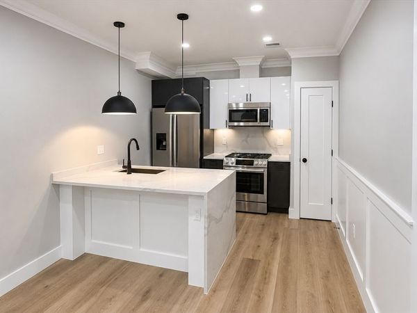 300 Somerville Avenue, Unit I, Somerville, MA 02143