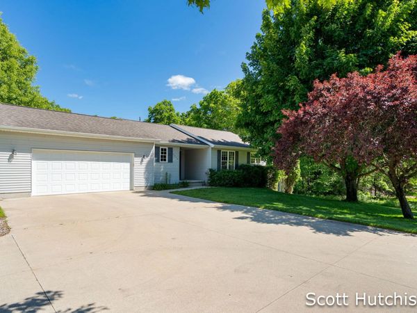 3439 S Johnson Road, Gowen, MI 49326