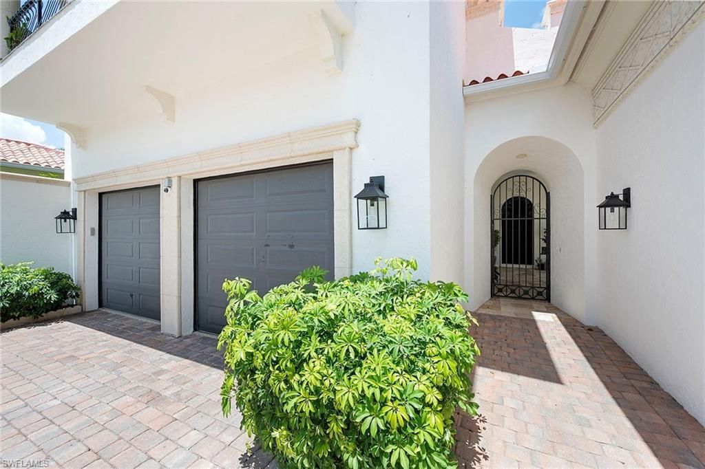2749 Medallist Ln , Naples, FL 34109 Photo