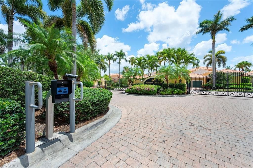 2749 Medallist Ln , Naples, FL 34109 Photo