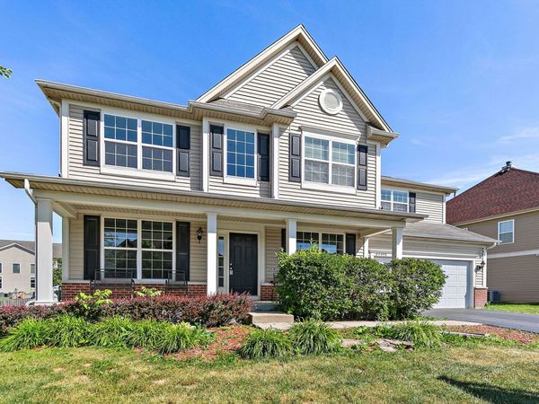 6N495 Roosevelt Avenue, St. Charles, IL 60174