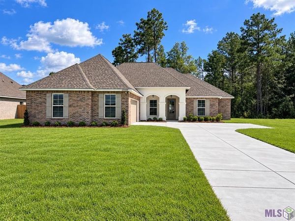 42282 Florence Lance Lane, Ponchatoula, LA 70454