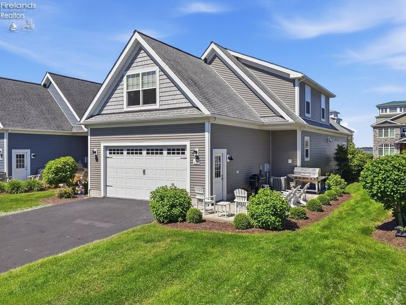 156 Cove Court Drive, Marblehead, OH 43440 Photo 3