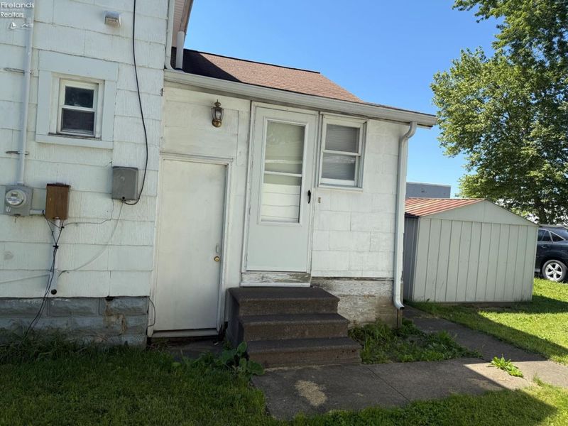 315 Jackson Street, Fremont, OH 43420 Photo 4