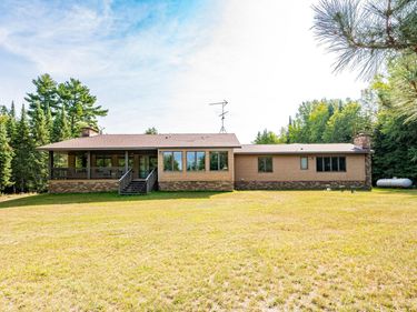 51301 Pine Point Road , Bigfork, MN 56628