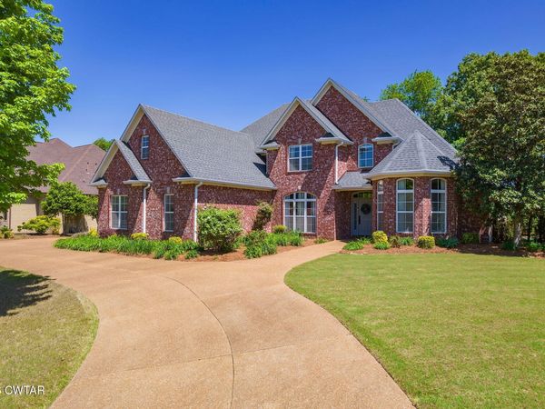 84 Nottingham Drive , Jackson, TN 38305