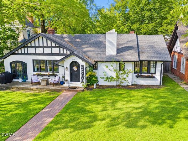 915 N Highland Avenue , Jackson, TN 38301