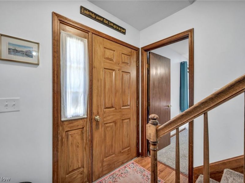 319 Greenwood Court, Elyria, OH 44035 Photo 15